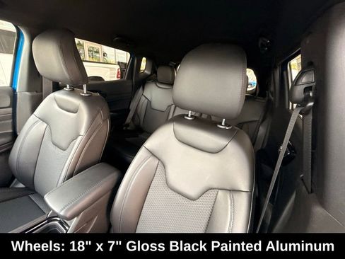 New 2026 Jeep Compass Latitude AWD/4WD image 23