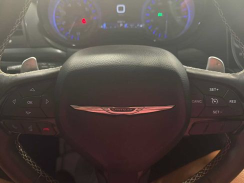 Used 2016 Chrysler 300 S RWD image 30