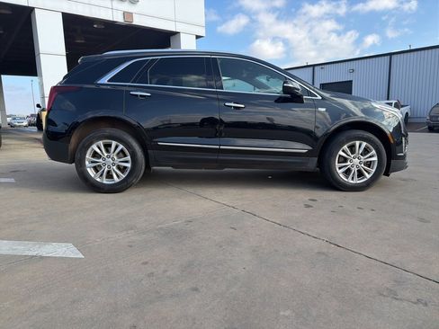 Used 2020 Cadillac XT5 Luxury image 2
