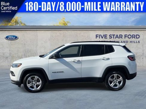 Used 2023 Jeep Compass Latitude AWD/4WD image 6