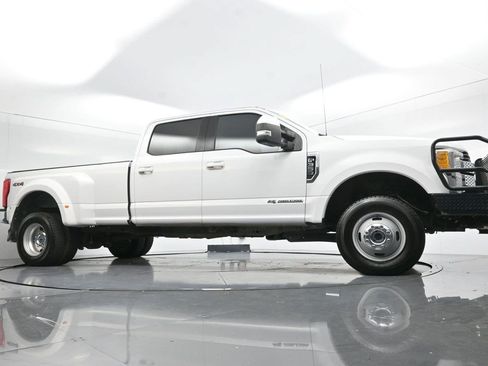 Used 2017 Ford F350 Lariat AWD/4WD image 47