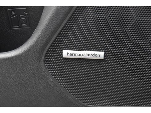 Used 2019 Subaru Outback 2.5i Limited image 28