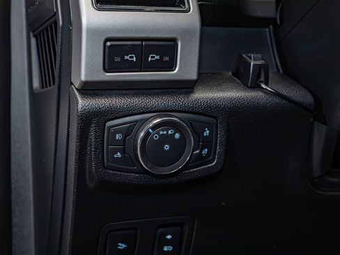 Used 2021 Ford F350 Lariat w/ Lariat Ultimate Package image 16