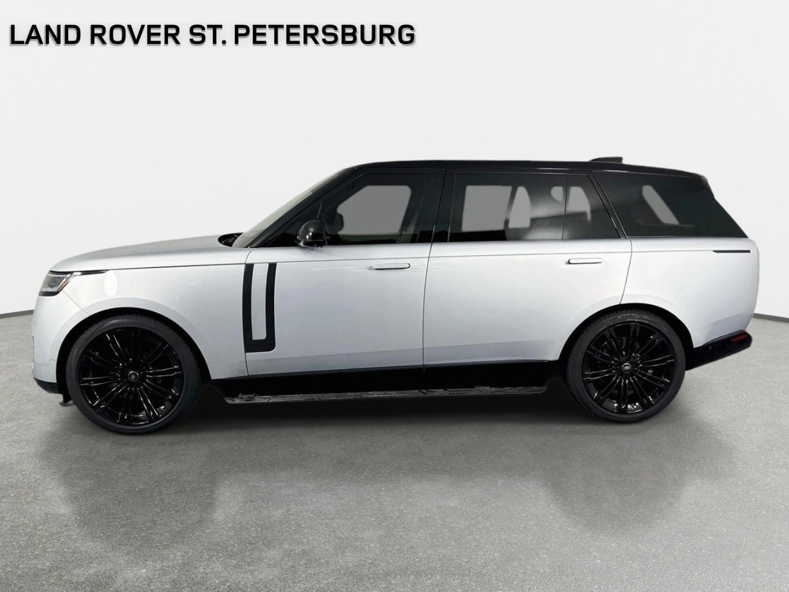 Used 2024 Land Rover Range Rover Long Wheelbase SE AWD/4WD image 8