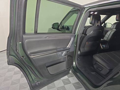 Used 2023 Rivian R1S Adventure image 16