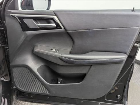 Used 2024 Mitsubishi Outlander SE image 22