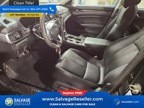 Used 2019 Honda Accord EX image 9