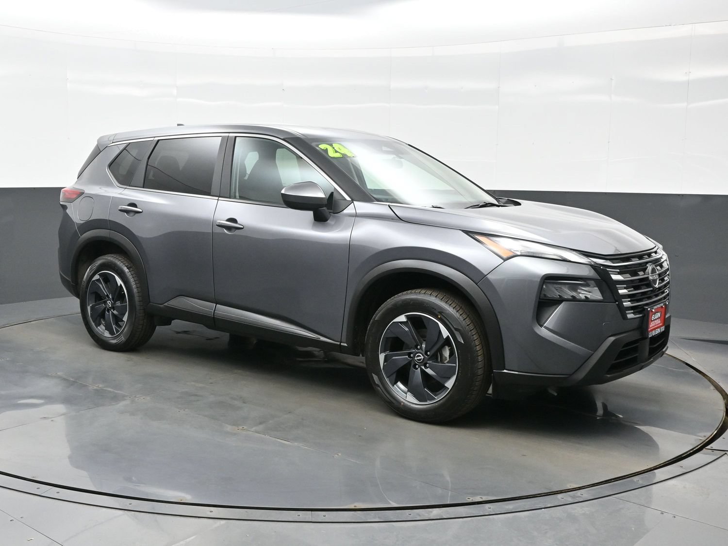 Used 2024 Nissan Rogue SV AWD/4WD image 11