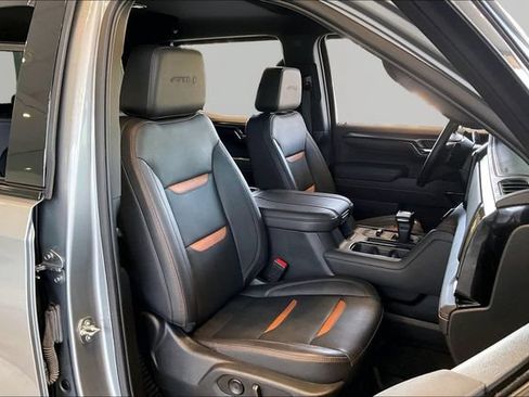 Used 2023 GMC Sierra 1500 AT4 w/ Technology Package AWD/4WD image 19