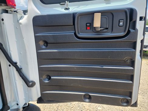 New 2025 Chevrolet Express 2500 w/ Driver Convenience Package image 17