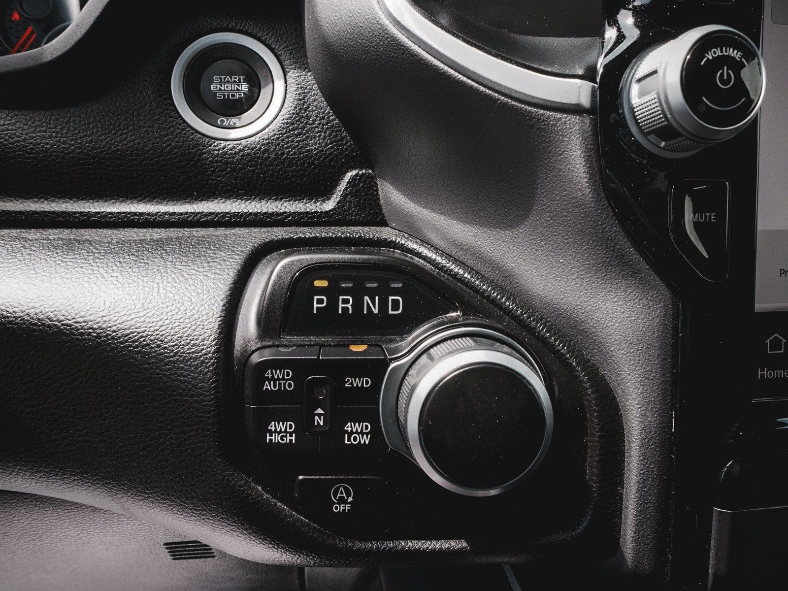 Used 2023 RAM 1500 Big Horn AWD/4WD image 23