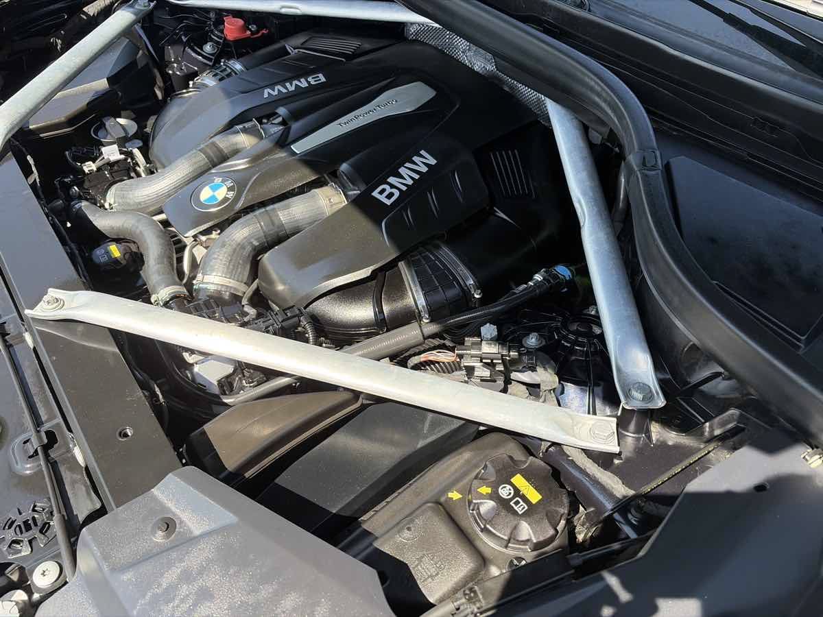 Used 2019 BMW X5 xDrive50i w/ M Sport Package AWD/4WD image 38