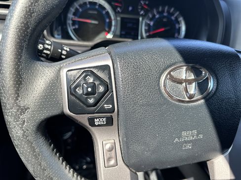 Used 2018 Toyota 4Runner Limited image 24