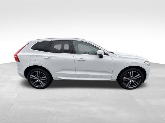 Used 2020 Volvo XC60 T5 Momentum FWD image 10