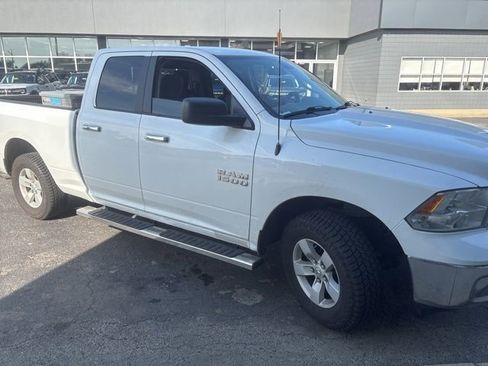 Used 2018 RAM 1500 Classic SLT AWD/4WD image 1