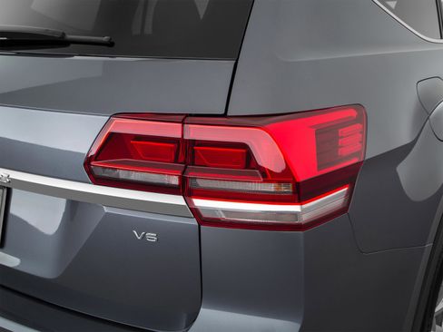 Used 2018 Volkswagen Atlas SE FWD image 56