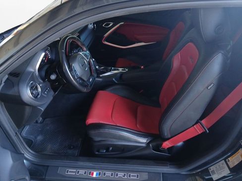 Used 2022 Chevrolet Camaro SS image 19