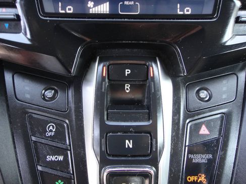 Used 2020 Honda Odyssey EX image 10