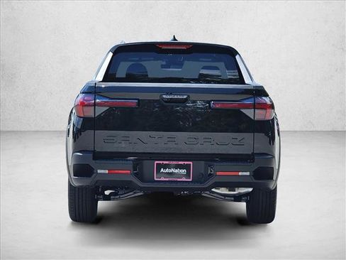Certified 2026 Hyundai Santa Cruz SEL FWD image 8