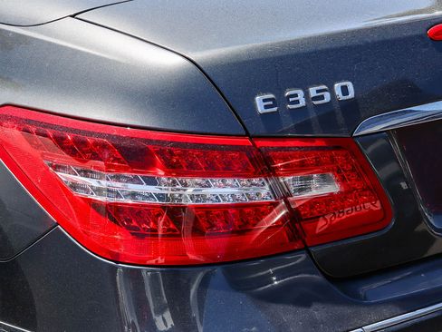 Used 2013 Mercedes-Benz E 350 Cabriolet image 9