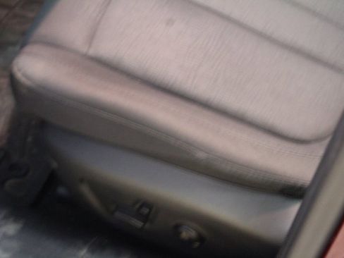 Used 2016 Chrysler 200 Limited w/ Comfort Group image 11