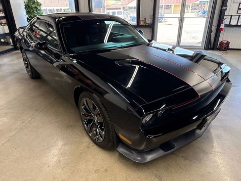Used 2014 Dodge Challenger SRT8 Core RWD image 13