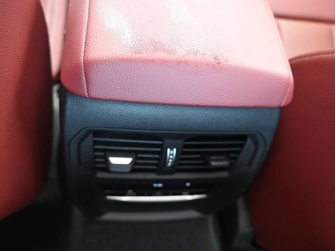 Used 2024 BMW 430i Coupe w/ Convenience Package RWD image 17