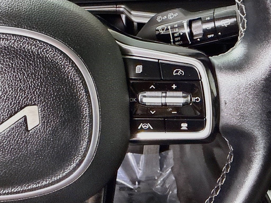Used 2025 Kia Sorento S w/ Panoramic Sunroof Package FWD image 14