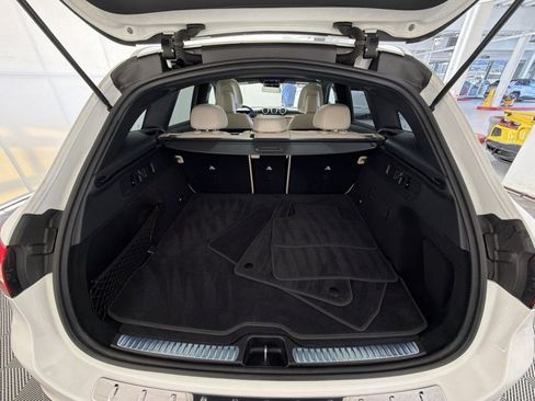 Used 2023 Mercedes-Benz GLC 300 4MATIC image 26