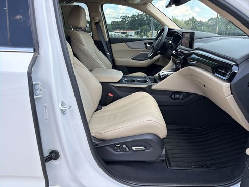 Certified 2026 Acura MDX FWD w/ Technology Package image 34