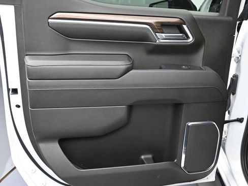 Certified 2024 Chevrolet Silverado 1500 RST image 26