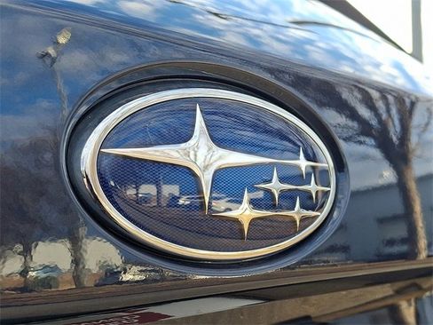 Used 2025 Subaru Outback Premium image 31