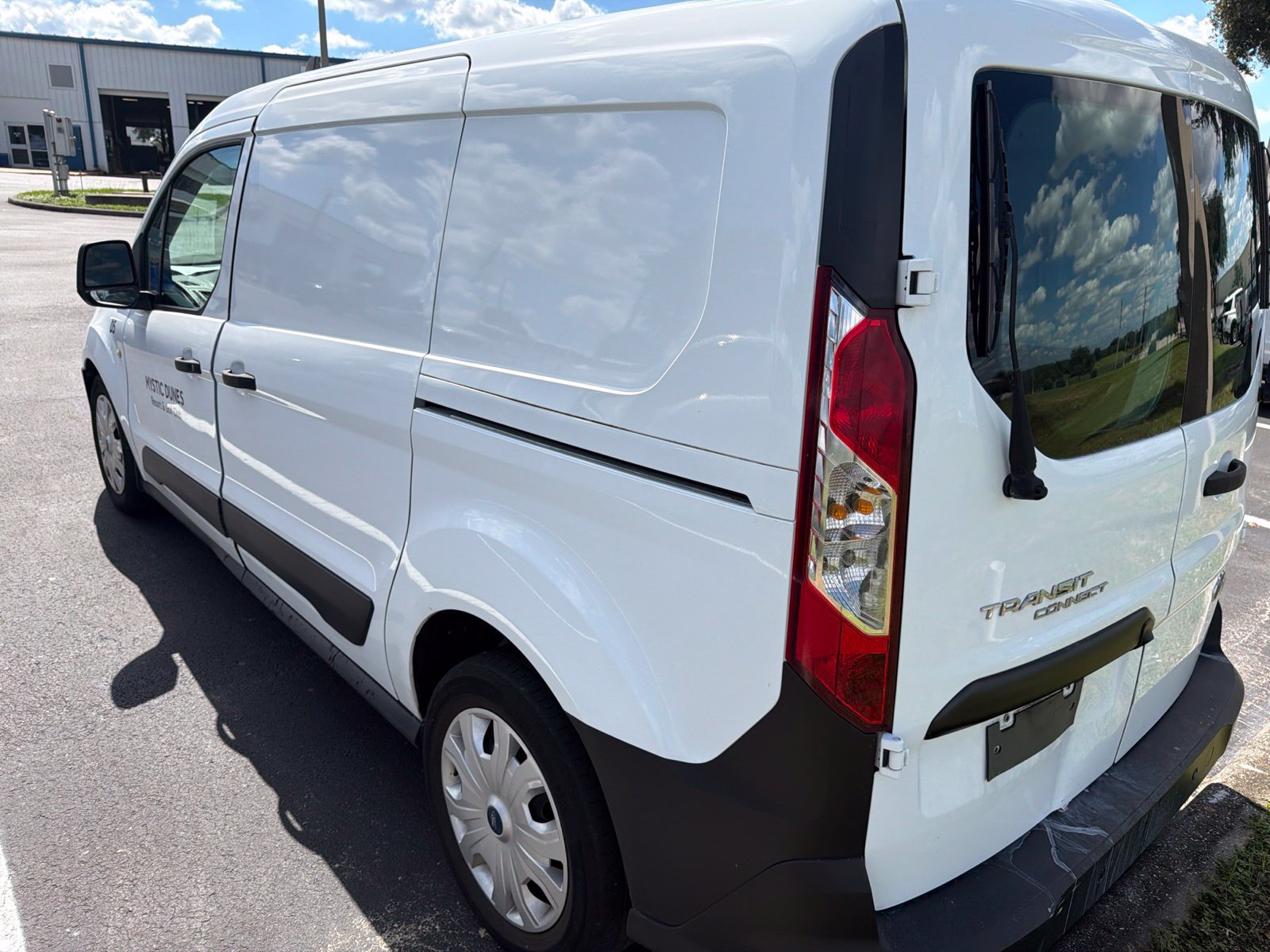 Used 2023 Ford Transit Connect XL FWD image 3