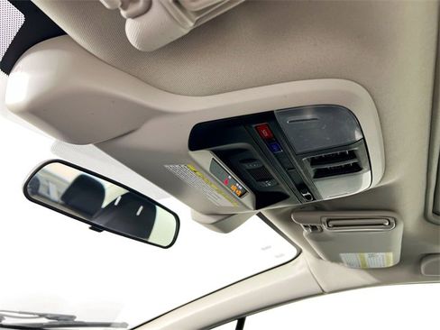 Used 2020 Subaru Impreza Premium image 11