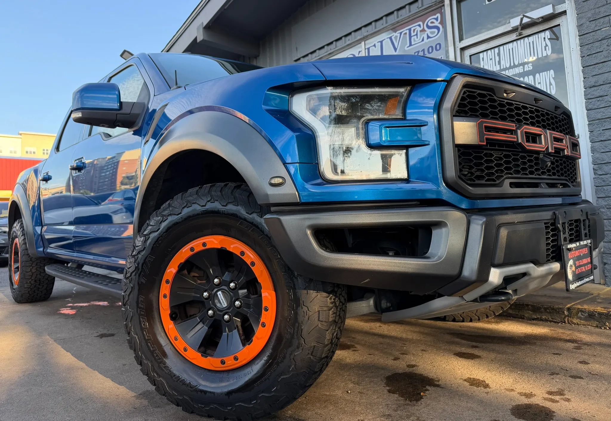 Used 2018 Ford F150 Raptor w/ Equipment Group 802A Luxury AWD/4WD image 1