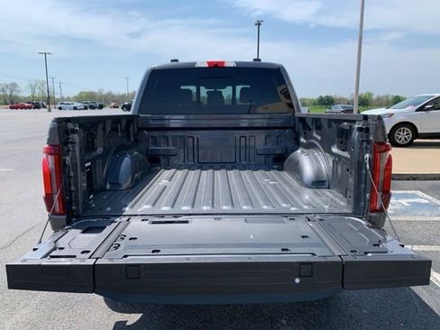 New 2025 Ford F150 Platinum w/ Equipment Group 702A High AWD/4WD image 9