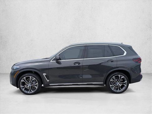 New 2026 BMW X5 sDrive40i RWD image 9