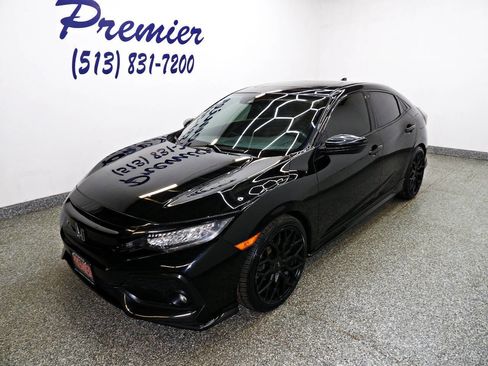Used 2017 Honda Civic Sport Touring image 1