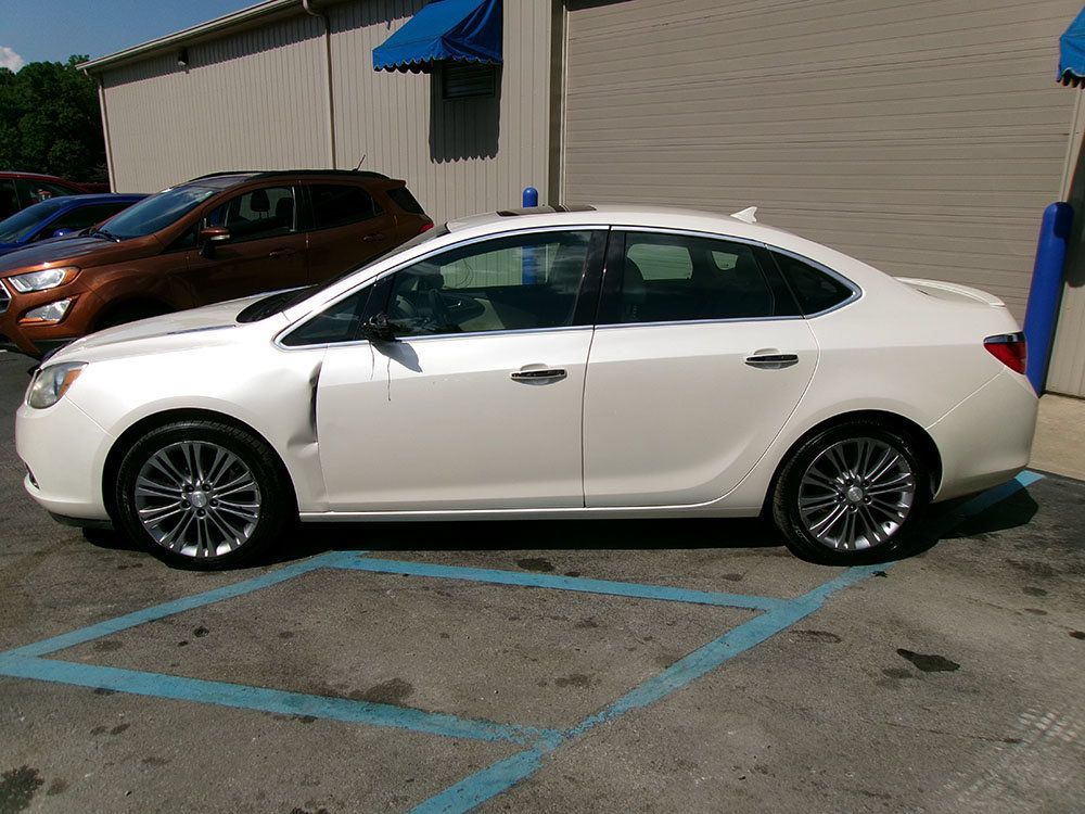 Used 2014 Buick Verano Premium FWD image 12