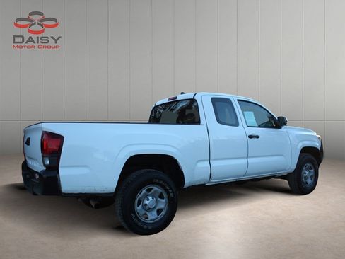 Used 2016 Toyota Tacoma 2WD Access Cab image 5