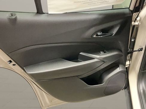 New 2026 Chevrolet Trax RS image 15