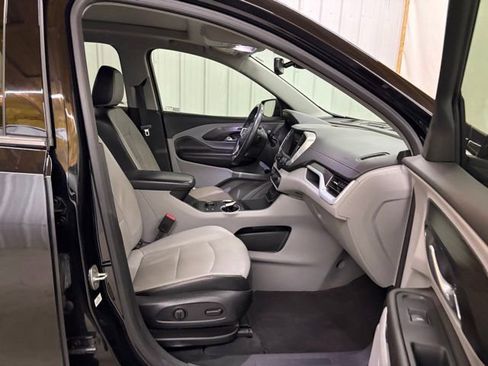 Used 2020 GMC Terrain SLT w/ Preferred Package image 24