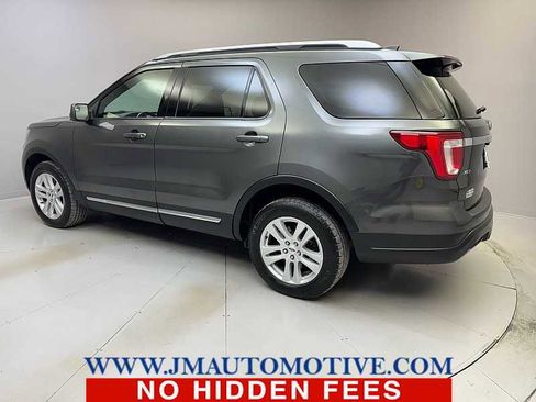 Used 2019 Ford Explorer XLT w/ Class III Trailer Tow Package image 3