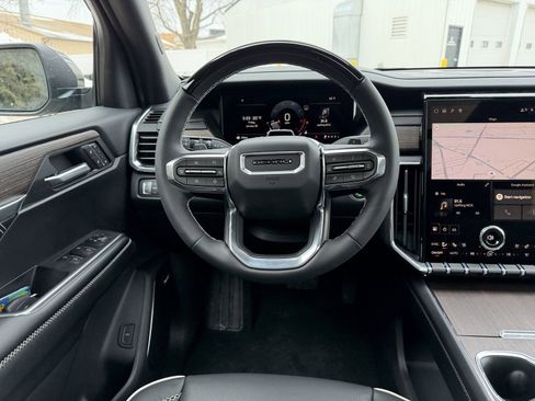 New 2026 GMC Acadia Denali w/ Super Cruise Package image 13