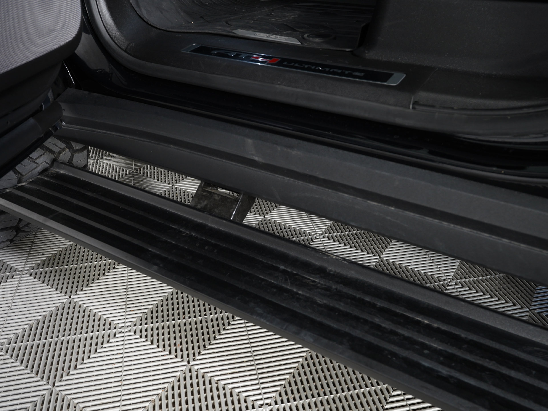 Used 2026 GMC Yukon AT4 Ultimate w/ LPO, Floor Liner Package AWD/4WD image 19