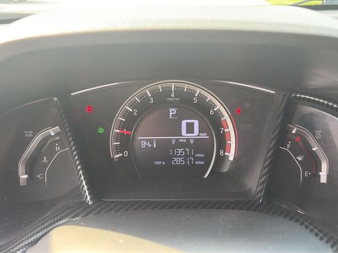 Used 2018 Honda Civic Sport image 19