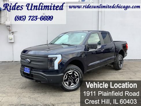 Used 2022 Ford F150 Lightning Pro w/ Tow Technology Package image 2