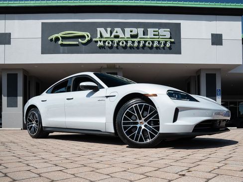 Used 2025 Porsche Taycan RWD image 5