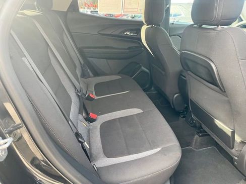 Used 2023 Chevrolet TrailBlazer LT w/ Convenience Package image 24