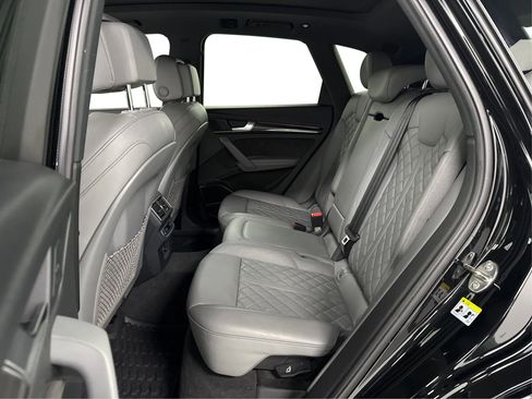 Used 2018 Audi SQ5 Prestige w/ Prestige Package image 10